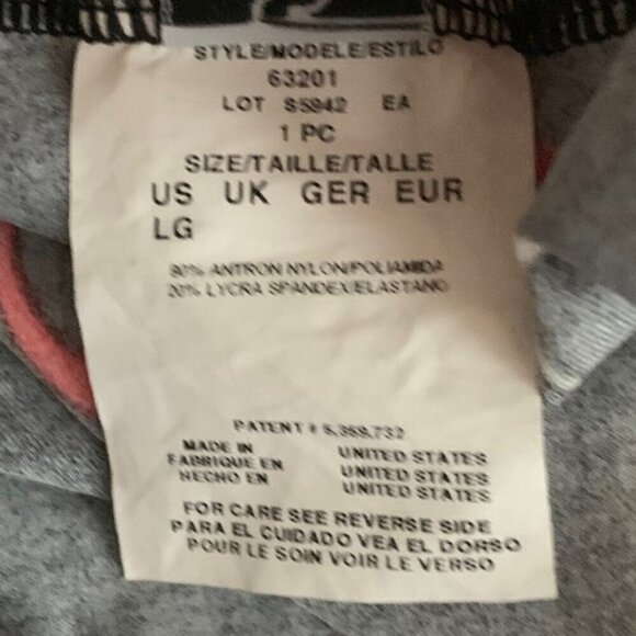 Miraclesuit Black and Circular design Swim Skirt Size Large - Picture 6 of 6